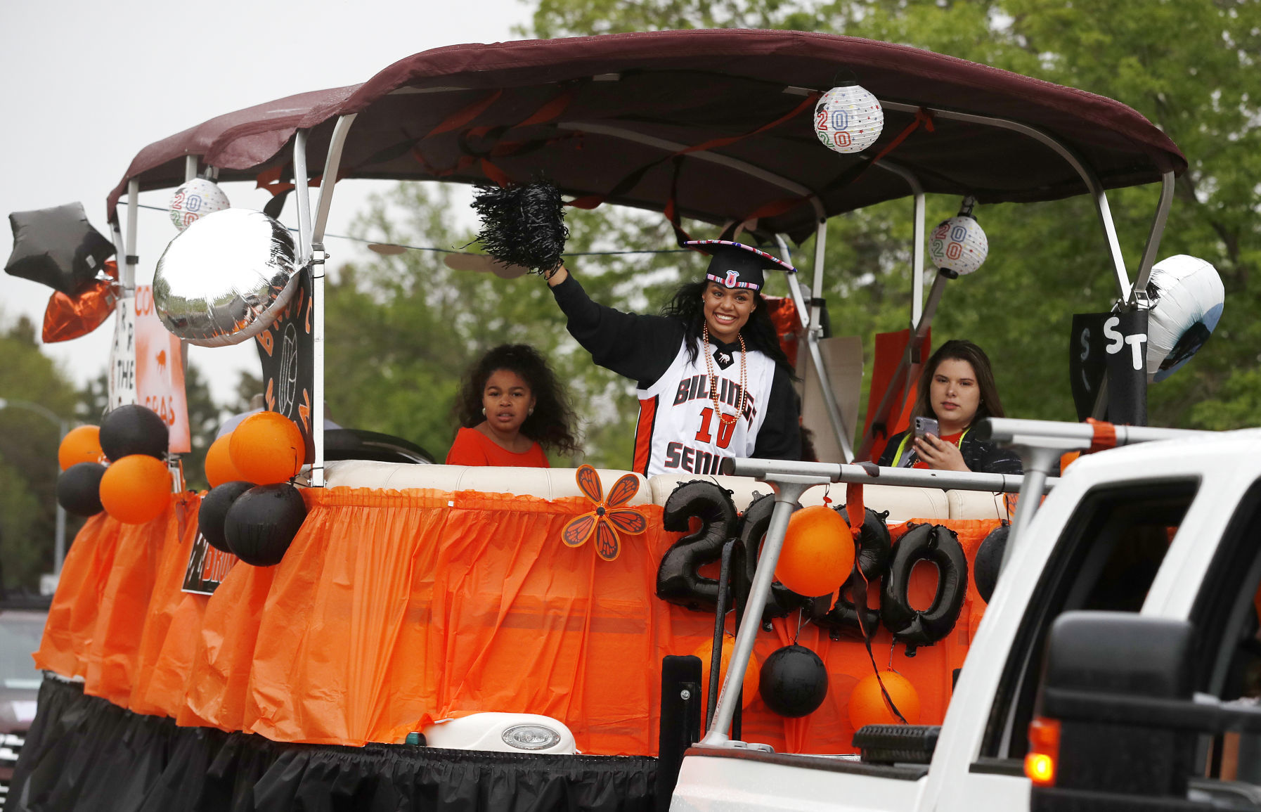 Senior High grad parade